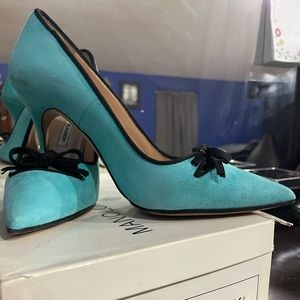 Manolo Blahnik rare color